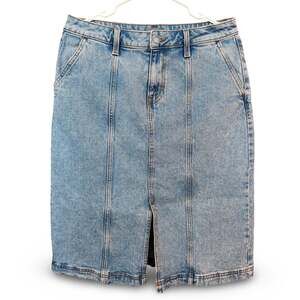 Women’s Light Wash Denim Midi Skirt Size 10 Front Slit High Waist Vintage Style